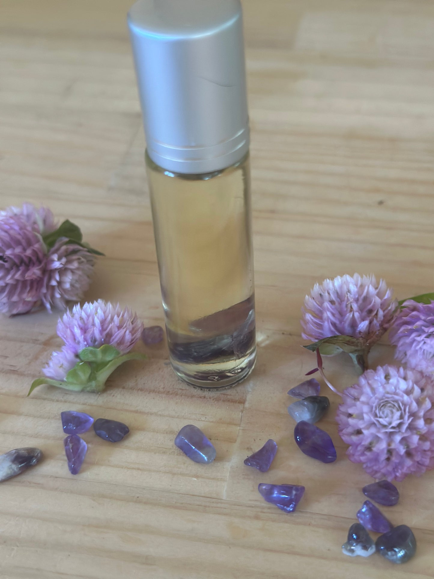 Crystal Sleep Roller (with amethyst quartz)