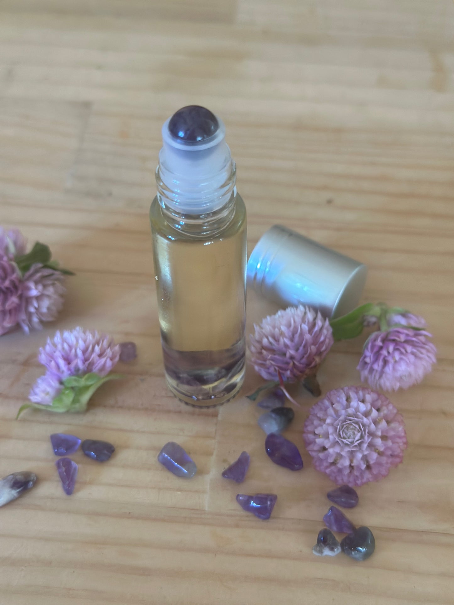 Crystal Sleep Roller (with amethyst quartz)